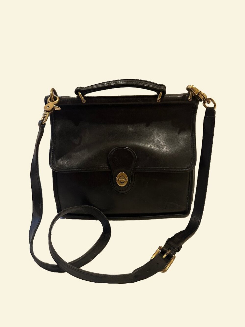 Vintage Coach Willis Crossbody Bag (Black)